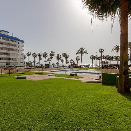 Beachfront With Spectacular Views And Swimming Pool Benalmádena Eksteriør bilde